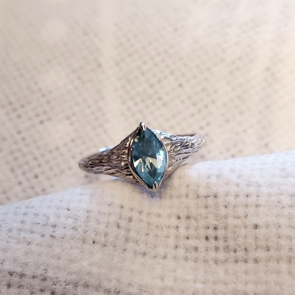 Dragon eye ring size 5 sterling silver